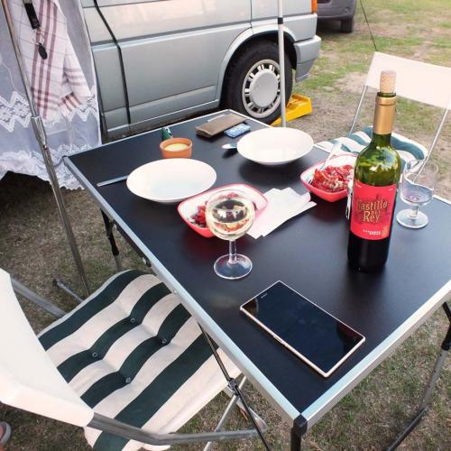 ... und der gedeckte Tisch